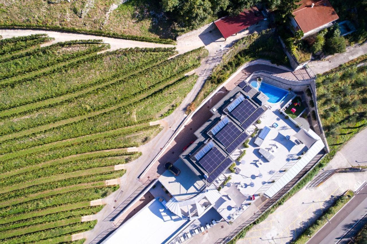 Agritur Acetaia Gourmet&Relax Hotel Tenno Exterior foto